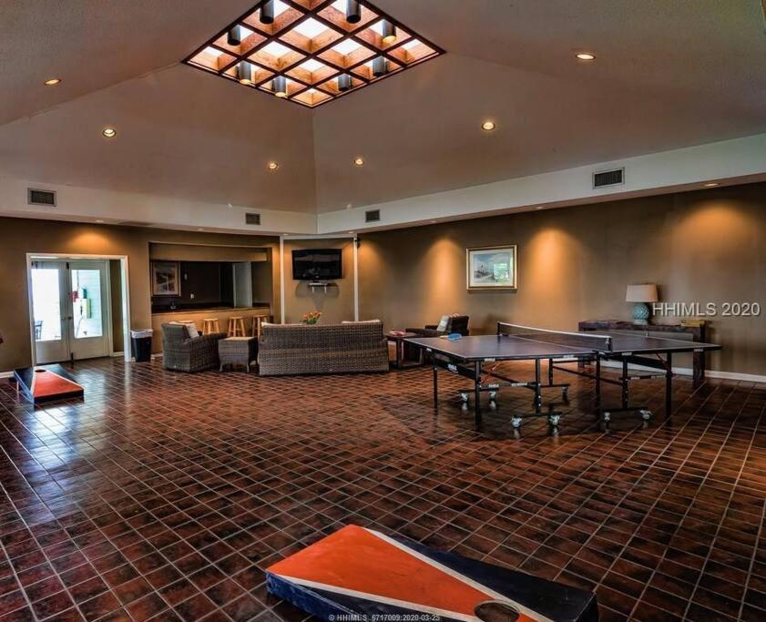 Cute 2 Bedroom, 2 Bath Condo At Folly Field Beach Hilton Head Island Esterno foto