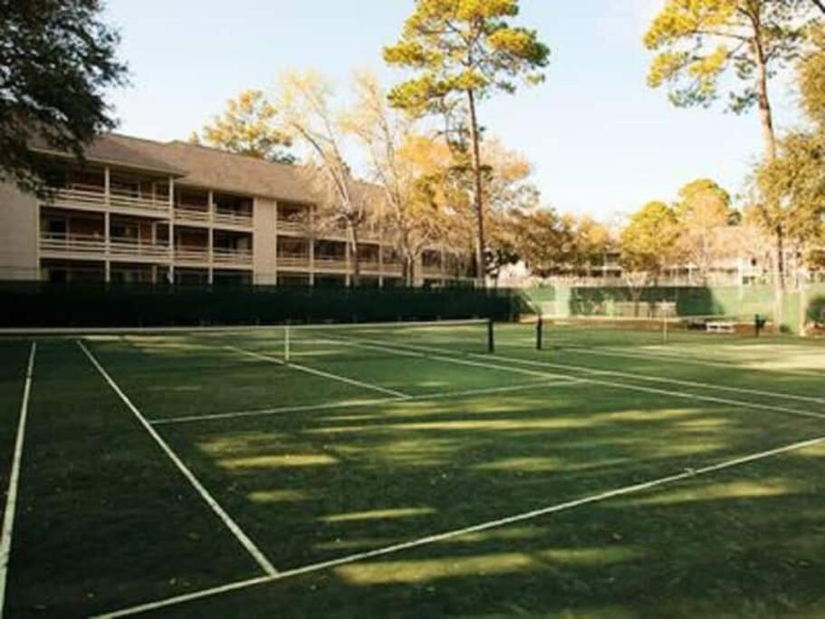 Cute 2 Bedroom, 2 Bath Condo At Folly Field Beach Hilton Head Island Esterno foto